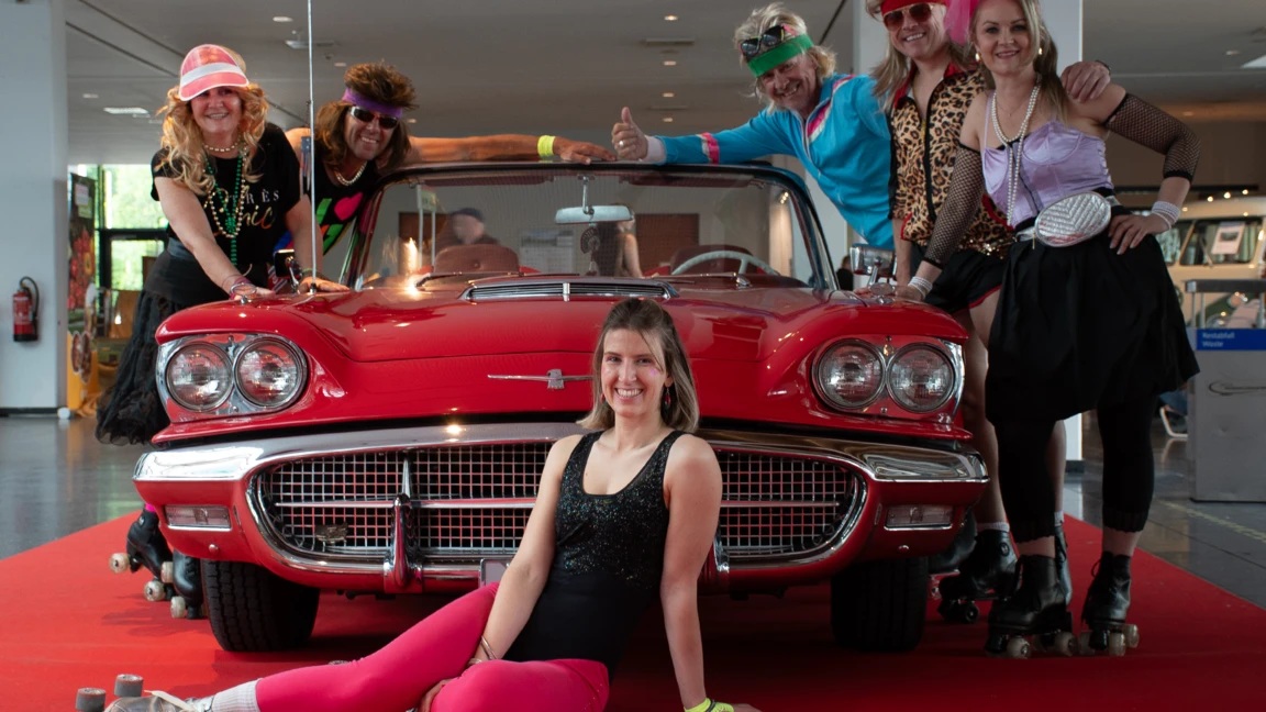California-Car-Funny-Group-ClassicWorld25