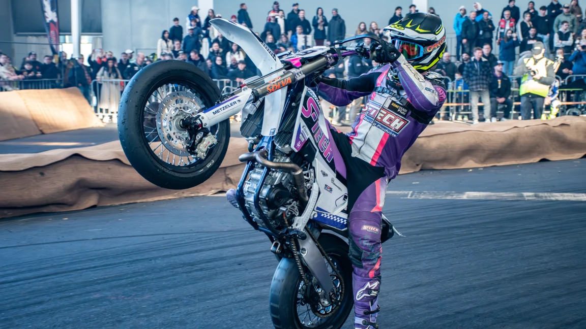 Motorradwelt-M076 Motorradwelt-M076