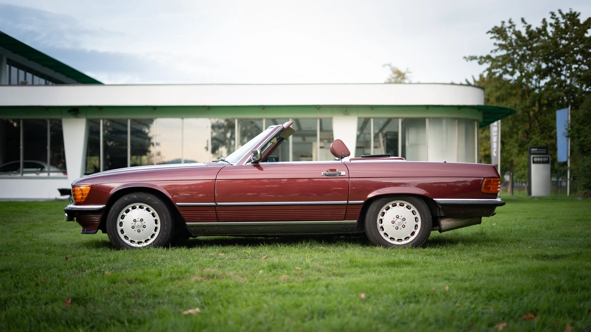 Mercedes-560-SL-1987-L008 Mercedes-560-SL-1987-L008
