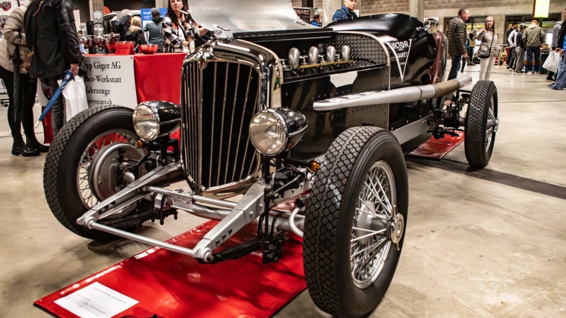 messe01-m008 messe01-m008