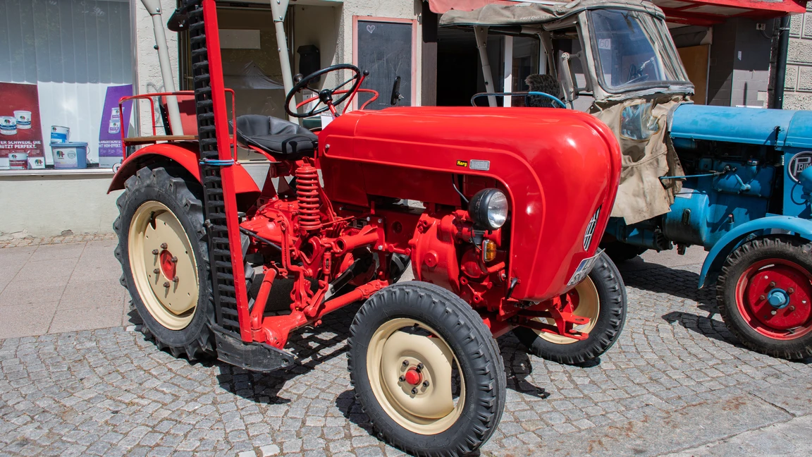 porsche-traktor