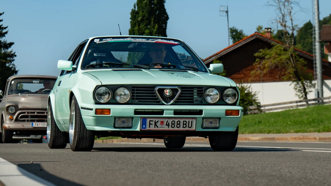 Alpha-Romeo Alpha-Romeo