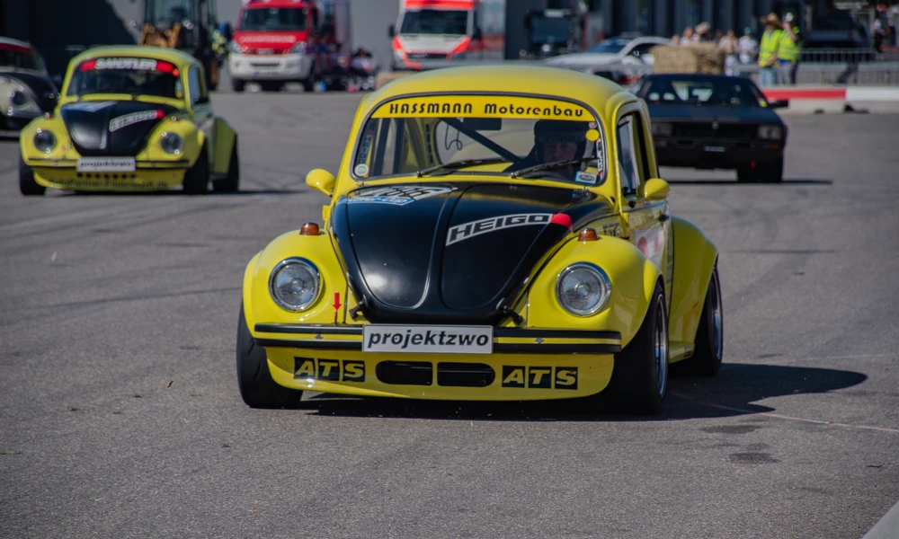 vintage-racing-vw-kaefer