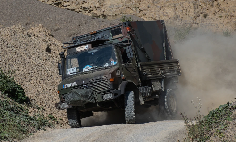 martin-unimog-kurve martin-unimog-kurve