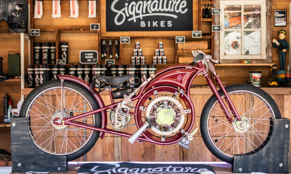 Glemseck101-Signature-Bike