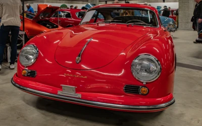 Roter Porsche 356 auf der 19. Oldtimermesse St.Gallen