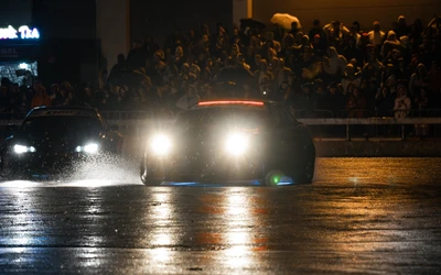 Zwei Fahrzeuge bei Drift-Event auf der Tuning World 2026 in Friedrichshafen