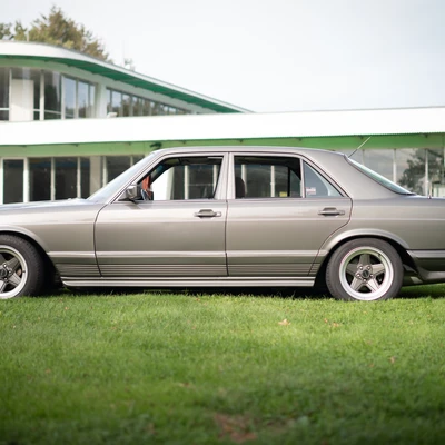 Mercedes-S-Klasse-W126-1983-L008
