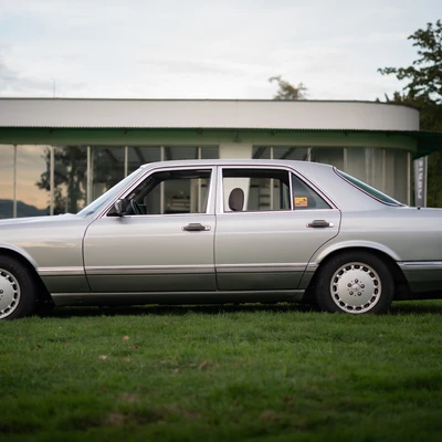 Mercedes-S-Klasse-W126-420SE-1989-L009
