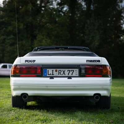 RX-7-Turbo-2-1990-L006