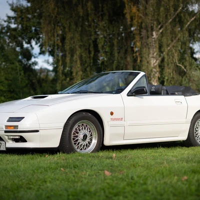 RX-7-Turbo-2-1990-L009