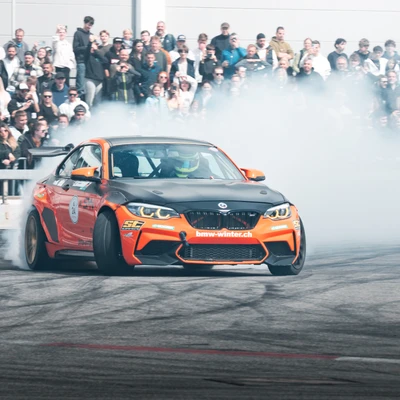 BMW M2 bei Drifting-Show auf der Tuning World Bodensee 2026
