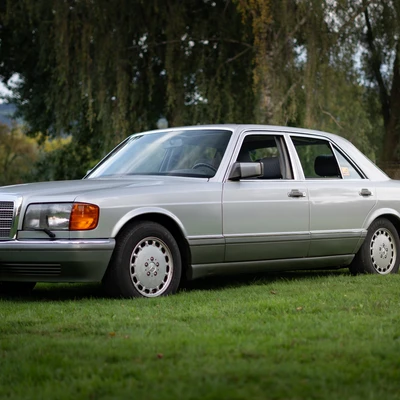 Mercedes-S-Klasse-W126-420SE-1989-L010