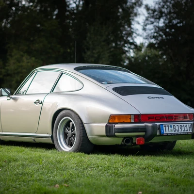 Porsche-Carrera-911-G-1984-L007