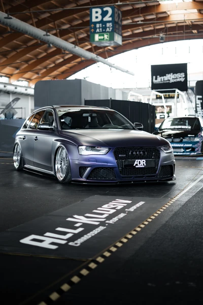 Audi RS4 mit individuellem Design auf der Tuning World Bodensee 2026