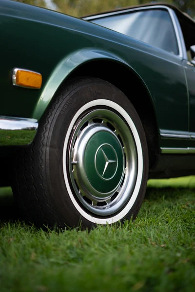Mercedes-280-SL-1970-L012