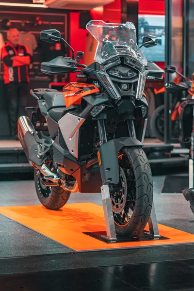 KTM Adventure-Motorrad auf der Motorradwelt 2026 in Friedrichshafen