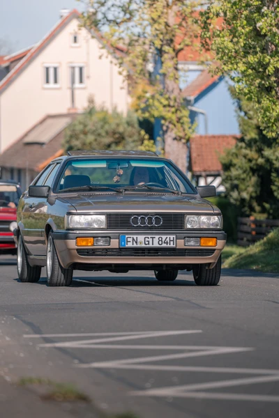 Audi Quattro auf der Stra&szlig;e beim Oldtimertreffen Wasserburg 2026