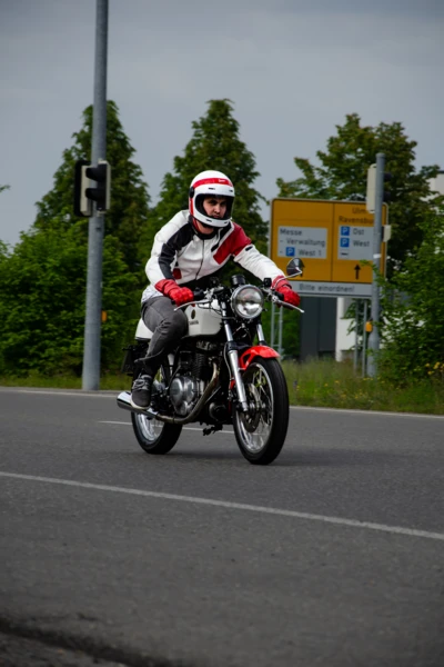Motorrad-Alt Motorrad-Alt