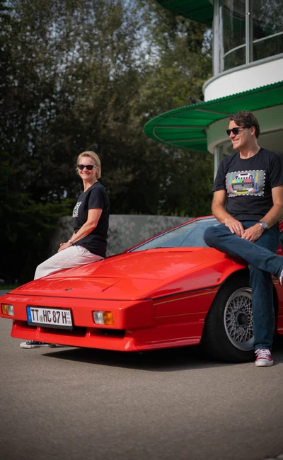 Lotus-Esprit-Turbo-HC-1987-L020