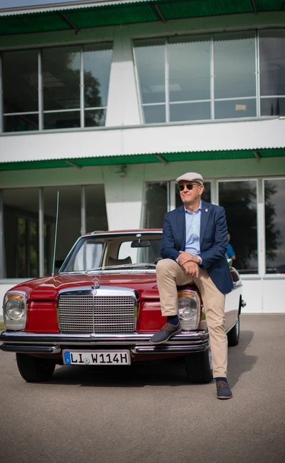 Mercedes-Coup&eacute;-1972-L015