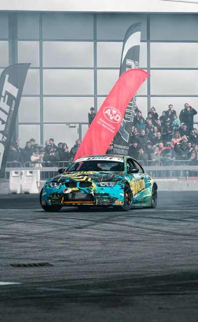 BMW M3 driftet auf der Tuning World Bodensee 2026 in Friedrichshafen