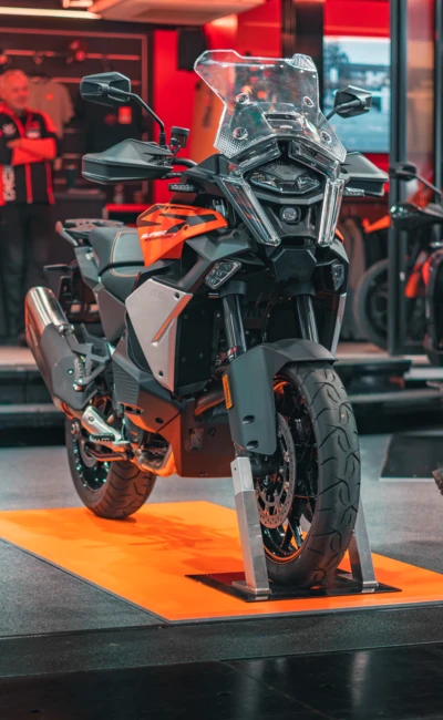 KTM Adventure-Motorrad auf der Motorradwelt 2026 in Friedrichshafen