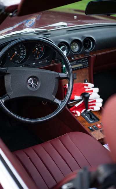 Mercedes-560-SL-1987-L012