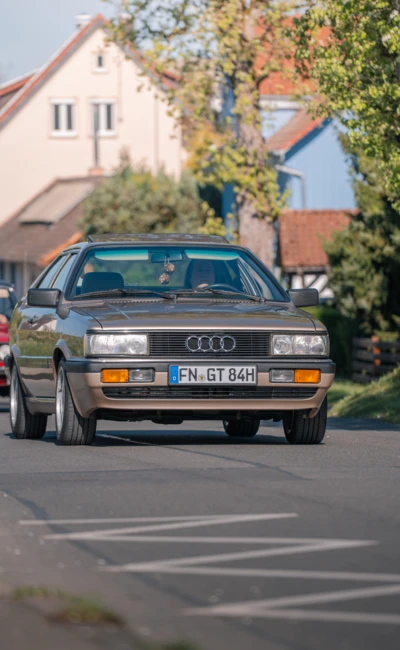 Audi Quattro auf der Stra&szlig;e beim Oldtimertreffen Wasserburg 2026