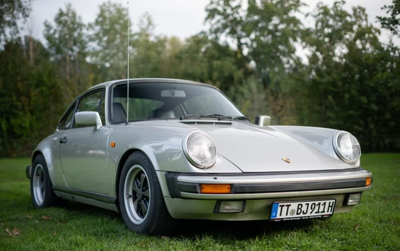 Porsche-Carrera-911-G-1984-L003