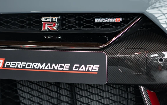 Tuning World Bodensee 2026 in Friedrichshafen Nissan GT-R Nismo am Messestand von Performance Cars auf der Tuning World Bodensee 2026