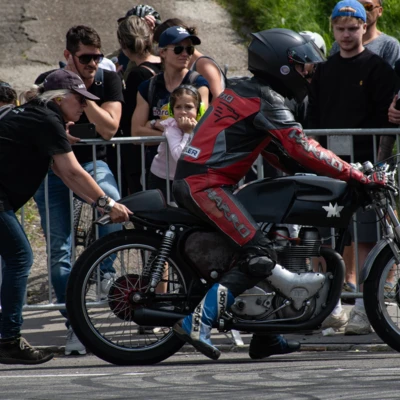 motorradfahrer-m008