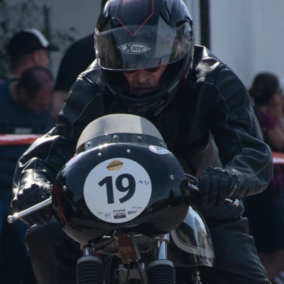 motorradfahrer-m019