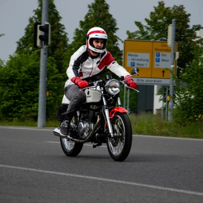 Motorrad-Alt