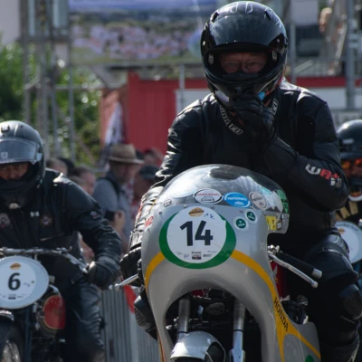 motorradfahrer-m018
