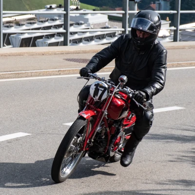 motorrad-m007