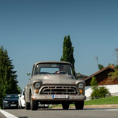 Pickup-Grau