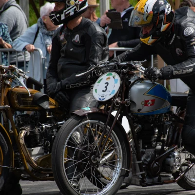 motorradfahrer-m013
