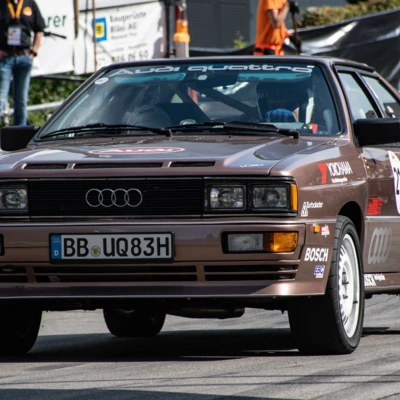 audiquattro10v-m001